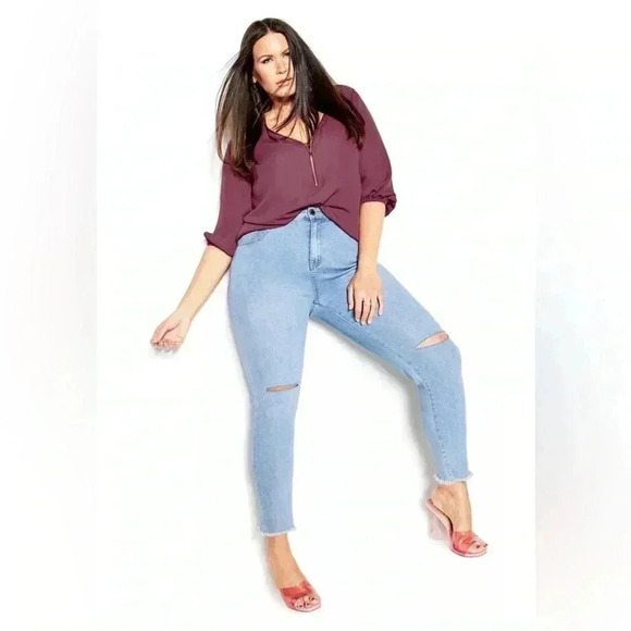 NWT City Chic Sexy Fling Elbow Sleeve Top, Size M (18), Rose Berry - Picture 2 of 9